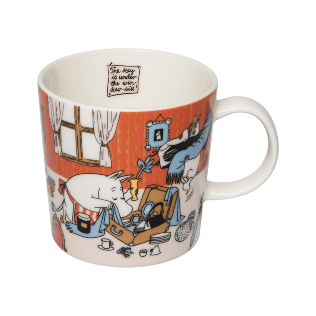 Moomin Arabia Holiday Rush mug 2026 featuring Moomin characters in a summer seasonal design