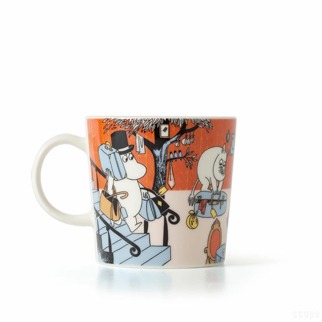 Moomin Arabia Holiday Rush mug 2026 featuring Moomin characters in a summer seasonal design