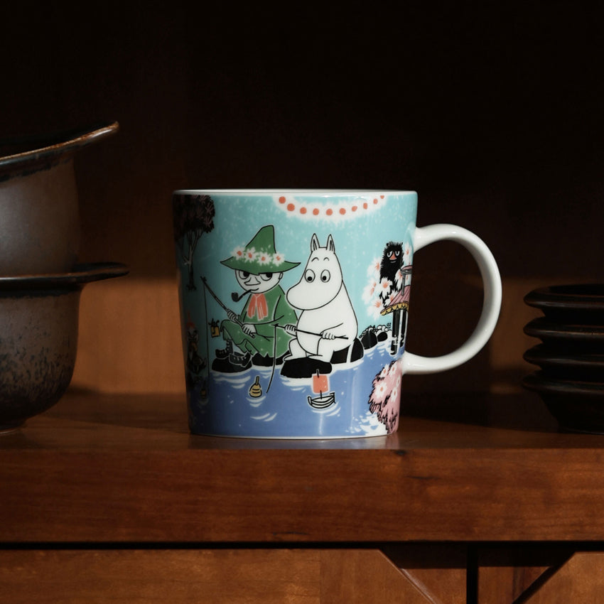 Moomin Arabia Simple Joys mug 2026 featuring Moomintroll, Snufkin and Moomin characters