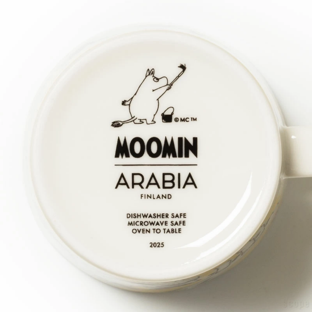Moomin Arabia Opera mug 2025 featuring Moomintroll, Snufkin and Moomin characters